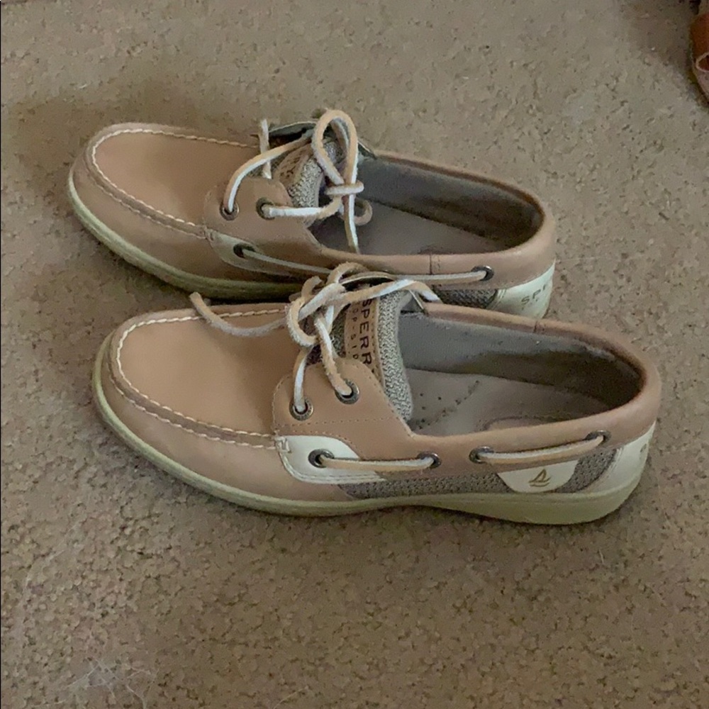 Sperry boat shoes